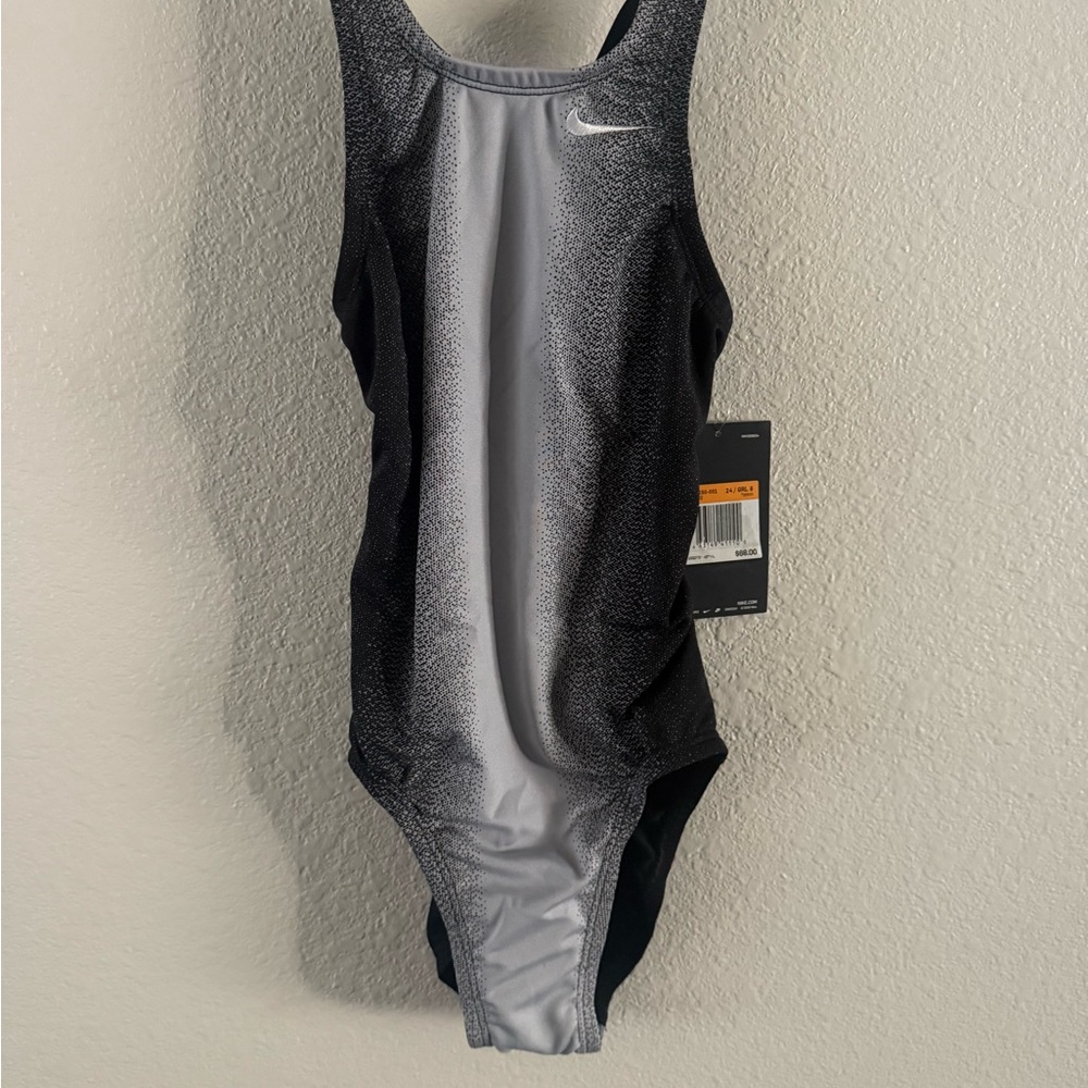 Nike Swim - Girls' Swim Performance Fade Sting Fastback NWT